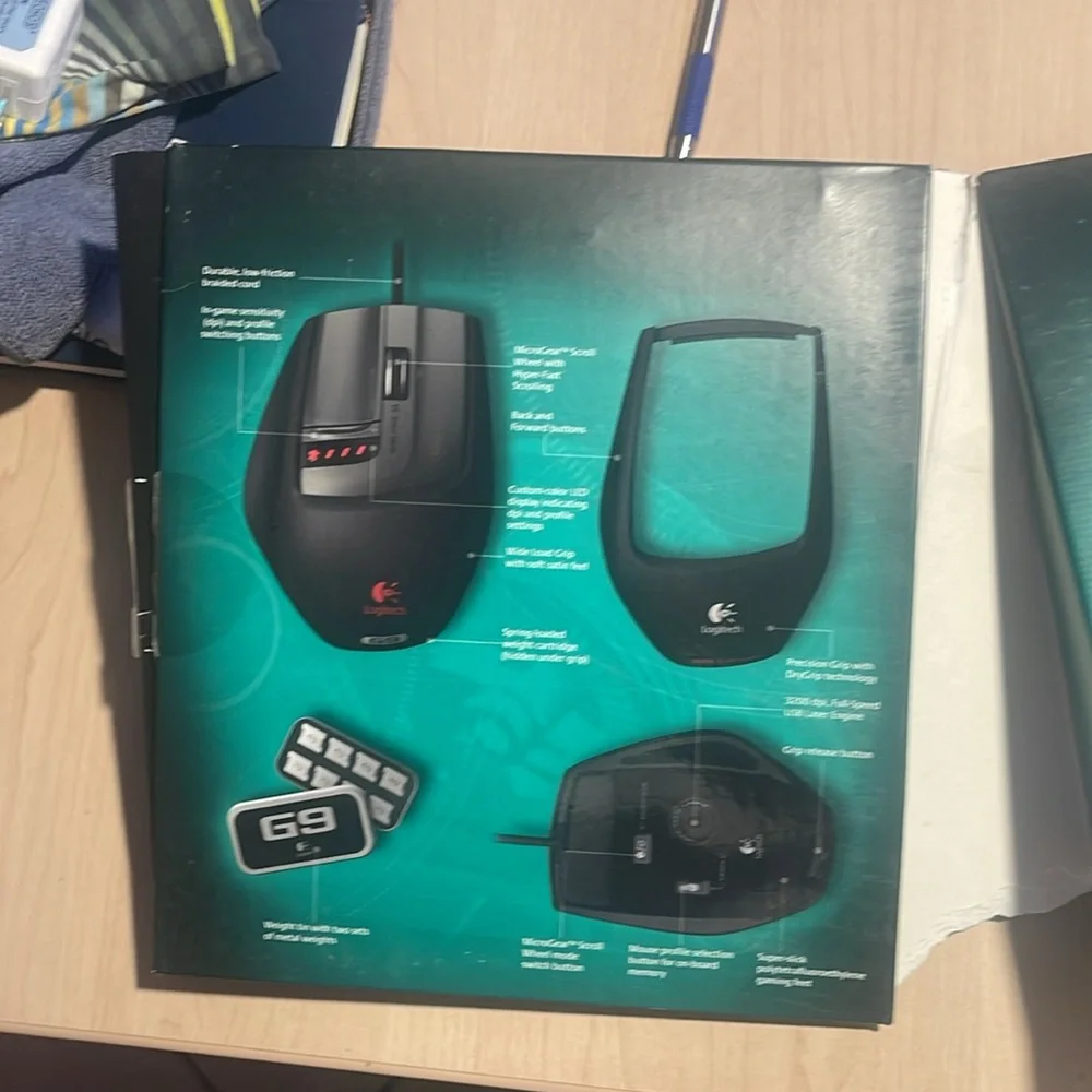 Logitech Original G9 laser mouse.